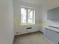 Pronájem bytu 2+KK, 32 m2 s balkonem, Šafaříkova ul., Tábor - 1734023971674.jpg