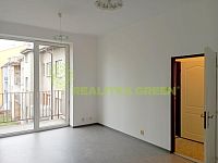 Pronájem bytu 2+KK, 32 m2 s balkonem, Šafaříkova ul., Tábor - 1734023971854.jpg