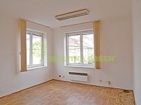 Pronájem bytu 2+KK Tábor, ul. Šafaříkova, CP 40 m2 - PC070860.JPG