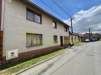 Prodej rodinného domu 6+kk + zahrada, Slušovice ul. Osvoboditelů, CP 464 m2 - IMG_6528.jpg