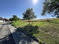 Prodej stavebního pozemku v obci Ostrata, okres Zlín, CP 1.273 m2 - IMG_8278.jpeg