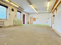 Pronájem dílny, skladu v obci Halenkov, okr. Vsetín, CP 50 m2 - IMG-20250714-WA0005.jpg