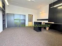 Pronájem kancelářských a obchodních prostor, Halenkov, okr. Vsetín, CP 15 m2 - IMG-20250714-WA0023.jpg