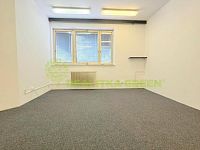 Pronájem kancelářských a obchodních prostor, Halenkov, okr. Vsetín, CP 15 m2 - IMG-20250714-WA0039.jpg