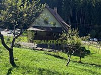 Prodej podílu 6/8 RD Vsetín, ul. Dlúhé, CP 992 m2 - 02d15b3b-34b8-4ecc-995c-7cc5644ecd58.JPG