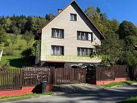 Prodej podílu 6/8 RD Vsetín, ul. Dlúhé, CP 992 m2 - cc0b99c6-fa5b-468c-835c-e16c1671866f.JPG