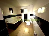 Prodej dvougeneračního domu v obci Všemina, okr. Zlín, CP 382 m2 - IMG_1212.jpg