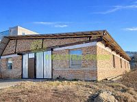 Pronájem komerčních prostor v obci Podlesí u Valašského Meziříčí, okr. Vsetín, CP 376 m² - ChatGPT Image 5. 2. 2026 18_10_13.jpg