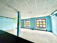 Pronájem komerčních prostor vč. bytové jednotky v obci Napajedla, CP 317 m2 - 4fafdc7e-1937-4a4c-bdd0-dc8ffeed570b.jpg