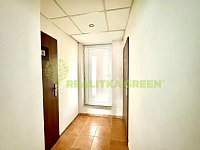 Pronájem komerčních prostor vč. bytové jednotky v obci Napajedla, CP 317 m2 - d299c941-b064-4830-b3c5-da0e21375573.jpg