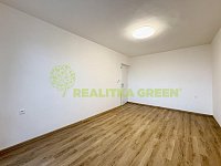 Prodej bytu 3+1 Zlín, ul. Slovenská, CP 81 m2 - IMG_3510.jpeg