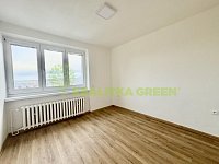 Prodej bytu 3+1 Zlín, ul. Slovenská, CP 81 m2 - IMG_3515.jpeg