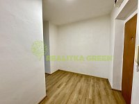 Prodej bytu 3+1 Zlín, ul. Slovenská, CP 81 m2 - IMG_3531.jpeg