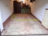 Pronájem garáže Vsetín, ul. Pod Žamboškou, CP 20 m2 - 68295238-3049-43db-9a15-f9328e0218f1.jpg