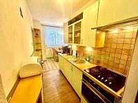 Prodej bytu 3+1 Vsetín, ul. Dolní Jasenka, CP 69,6 m2 - Kuchyň.jpeg