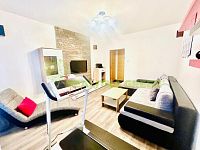 Prodej bytu 3+1 Vsetín, ul. Dolní Jasenka, CP 69,6 m2 - obývák.jpeg