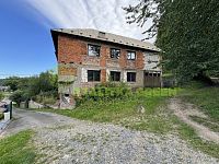 Prodej RD Podkopná Lhota, CP 344 m2, k rekonstrukci - IMG_7828.jpeg