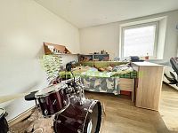 Prodej rodinného domu 4+1 v obci Ratiboř, okr. Vsetín, CP 555 m2 - IMG_6935.jpeg