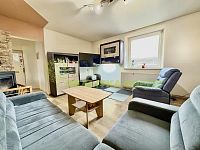 Prodej rodinného domu 4+1 v obci Ratiboř, okr. Vsetín, CP 555 m2 - IMG_6948.jpeg