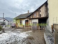 Prodej RD v obci Ratiboř, okr. Vsetín, CP 226 m2, k celkové rekonstrukci - IMG_7002.jpeg