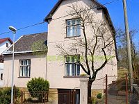 Prodej RD 3+1 Vsetín, ul. Podsedky, CP 565 m2 - ChatGPT Image 10. 2. 2026 08_09_28.jpg