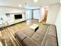 Pronájem moderního bytu 1+kk, Břeclav, ul. Lednická, CP 46 m2 - 0d248881-0ed1-4022-b627-8b3e45dcb6a8.jpg