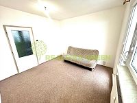 Prodej bytu 3+1 Vsetín, ul. Bratří Hlaviců, CP 72,5 m2 - WhatsApp Image 2026-02-18 at 11.27.39 (7).jpeg