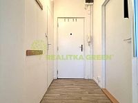 Pronájem bytu 1+1 Vsetín, Rokytnice, ul. Družstevní, CP 34 m2 - f0aa4a78-a050-454a-ba54-feda39a34e6f.jpeg