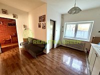 Prodej řadové RD Rychlov, ul. Přerovská, Bystřice pod Hostýnem, CP 498 m2 - IMG_3504.jpeg