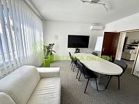 Pronájem kancelářských prostror Zlín, ul. Ševcovská, CP 110 m2 - IMG_3552.jpeg