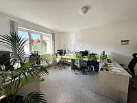 Pronájem kancelářských prostror Zlín, ul. Ševcovská, CP 110 m2 - IMG_3565.jpeg