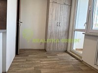 Pronájem bytu 1+1 Vsetín, ul. Jiráskova, 2 lodžie, CP 45 m2 - 9c930a21-e8c9-40d1-96fc-572cda5328b7.JPG