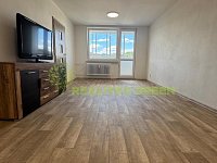 Pronájem bytu 1+1 Vsetín, ul. Jiráskova, 2 lodžie, CP 45 m2 - e7f453b6-4803-4cef-aa11-db13f7861d55.JPG