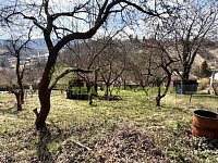 Prodej zahradní chaty Vsetín, ul. Hanžlov II, CP 776 m2 - 225ddab7-254f-4f54-8b6d-be4ee0865631.jpeg