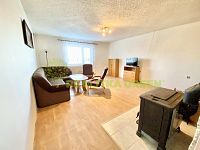 Pronájem rodinného domu v obci Loučka, okr. Vsetín, CP 216 m² - IMG_E1433.JPG