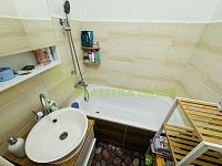 Pronájem bytu 1+1 Vsetín, ul. Luh, CP 40,4 m2, s balkonem - 90771125-430f-4fcf-8edf-d4f8be2ff11e.jpg