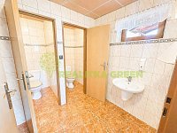 Komerční prostory v obci Drnovice, okr. Zlín, CP 762 m2 - ChatGPT Image 27. 4. 2026 18_46_05.jpg