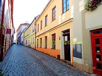 Pronájem atraktivního bytu 2+1 v historické části Tábora, ul. Klokotská, CP 56 m2