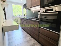 Prodej bytu 3+1 s lodžií Vsetín, ul. Dolní Jasenka, CP 65 m2, po kompletní rekonstrukci - 20260608_153256(1).jpg