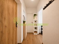 Prodej bytu 1+kk Zlín, Kudlov, ul. Fabiánka II, CP 34 m2 - D2A4BB23-3162-4055-A99F-5C2122963333.jpeg
