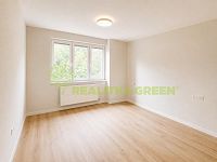 Prodej bytu 2+1,Vsetín, ul. Luh, 56m2 - 0702D559-EAB6-4EE3-AB91-CBD57C165690.jpg