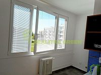 Prodej bytu 2+1 s balkonem ve Veselí nad Lužnicí – skvělá lokalita a nízké provozní náklady - DSCN0262 (13).JPG