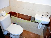Prodej bytu 2+1 s balkonem ve Veselí nad Lužnicí – skvělá lokalita a nízké provozní náklady - DSCN0272 (15).JPG