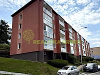 Prodej bytu 2+1 Vsetín, ul. Br. Hlaviců, CP 43 m2, lodžie - 1890c26f-da75-44f8-bfd8-0651e54ffa98.jpeg