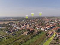 Rodinný dům 3+1 v Hodonicích s velkou zahradou - DJI_0357.jpg