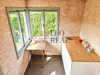 Prodej chatky v klidné osadě - Ing. Martin Ščerba - 20250623_092031 (9).jpg