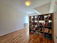 Prodej RD 6+kk 213 m2, na pozemku 287 m2 - 20250702_181345.jpg