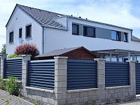 Prodej krásného rodinného domu 4+kk s okrasnou zahradou a jezírkem - Veleň, Praha-východ - IMG_04.jpg