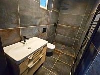 Prodej bezbariérového domu 4+kk v Uherském Hradišti – Jarošově - 59e203a5-bf7e-4744-9a9d-b8212d0d182c.jpg