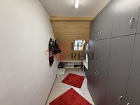 Prodej rodinného domu 200 m2 pozemek 673 m2 - IMG_5877.jpeg